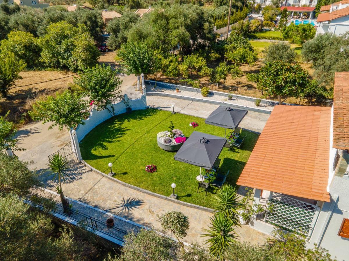 Afroditi Holiday Home - Blue Apartment สโวโรนาตา ภายนอก รูปภาพ